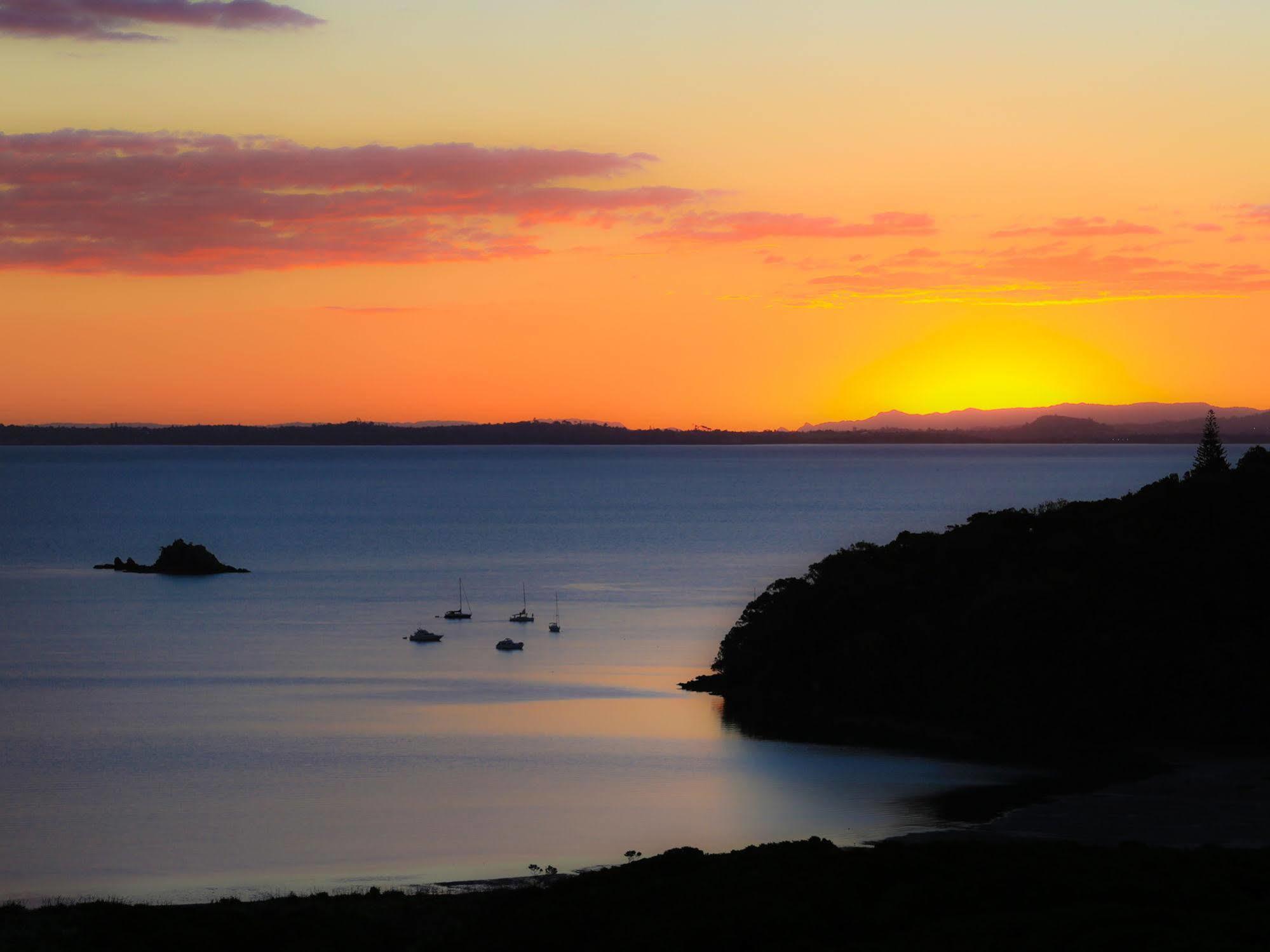 Koi Roc Waiheke Island Accommodation Zewnętrze zdjęcie